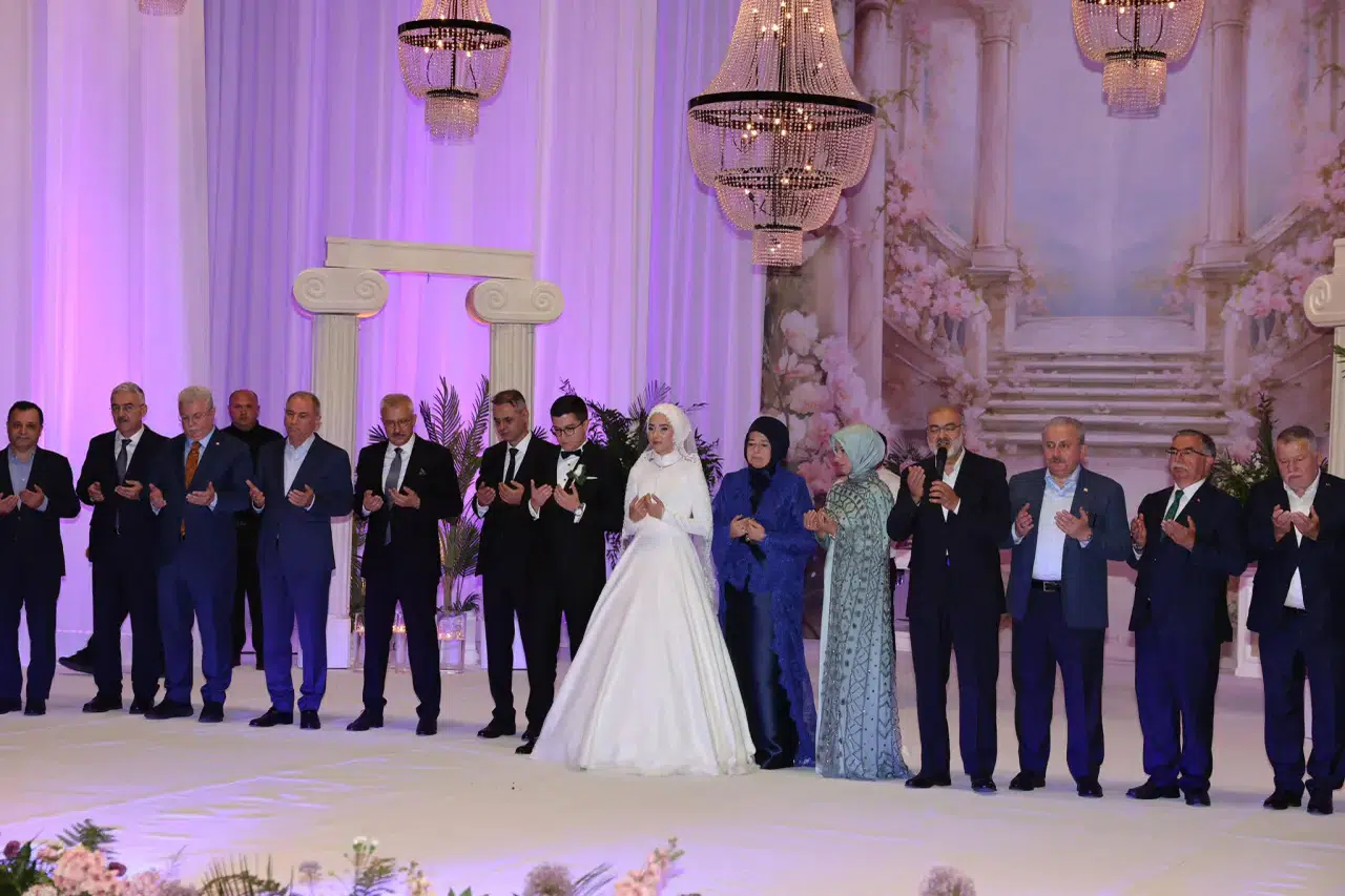 Yargı, siyaset ve iş dünyası Merinos'daki nikahta buluştu 2