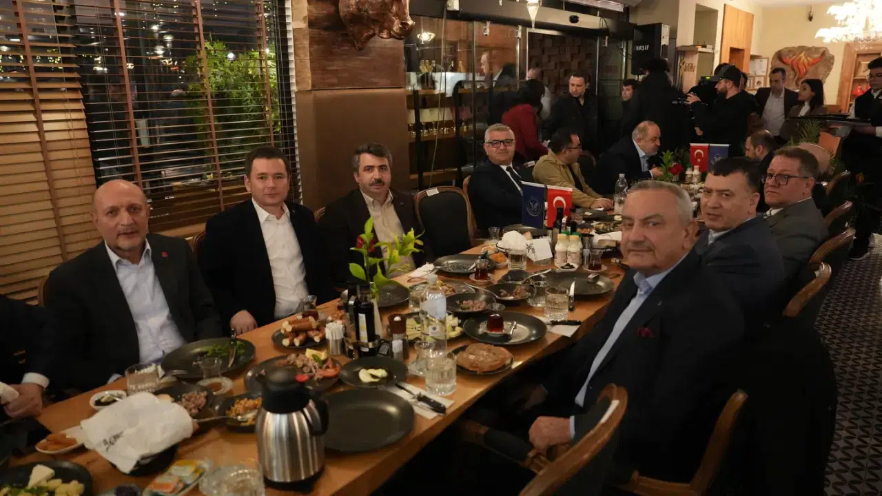 Bursa protokolünü buluşturan sahur 10