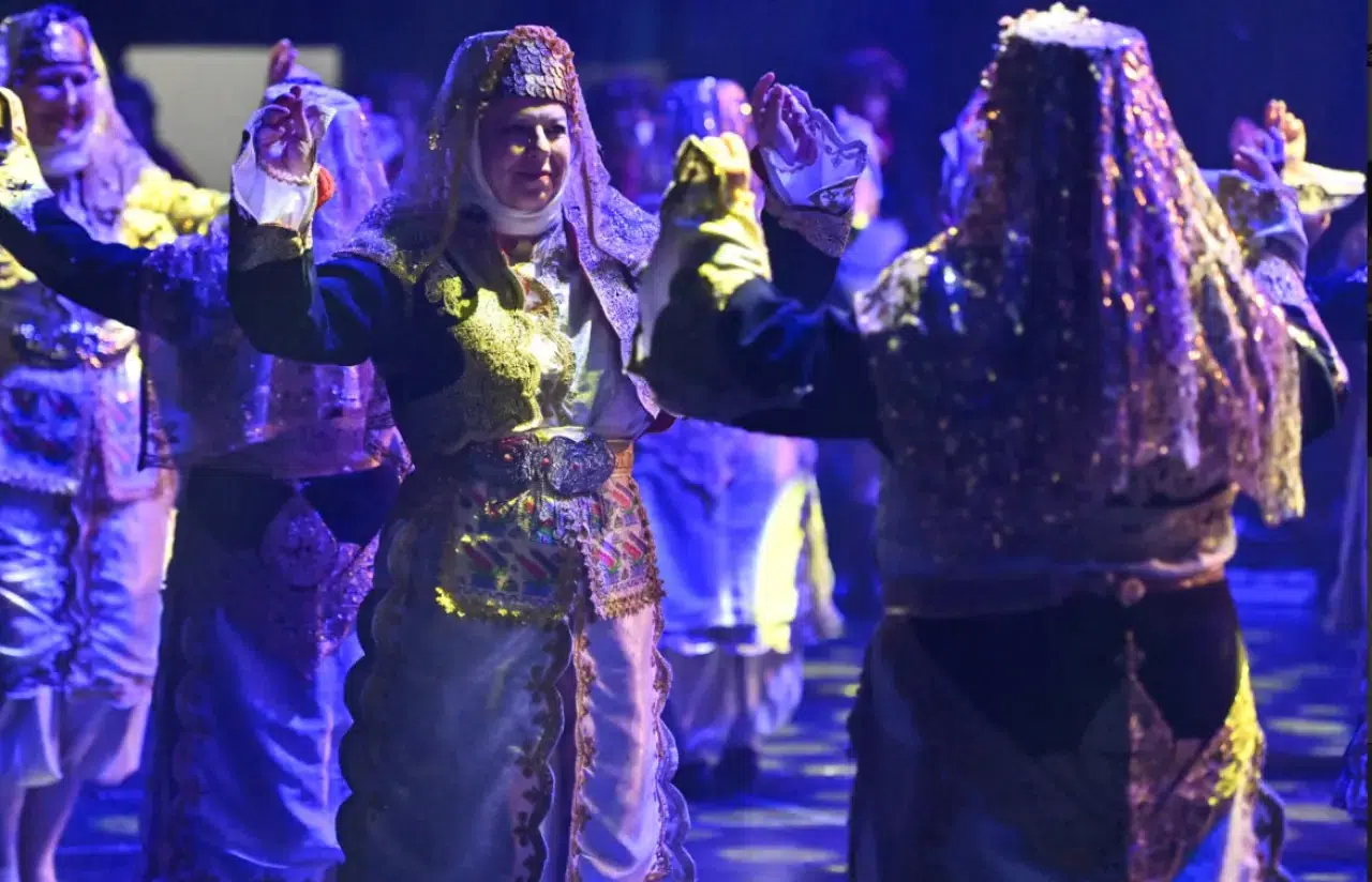 Karagöz Halk Dansları'ndan Bursa'da muhteşem final 6