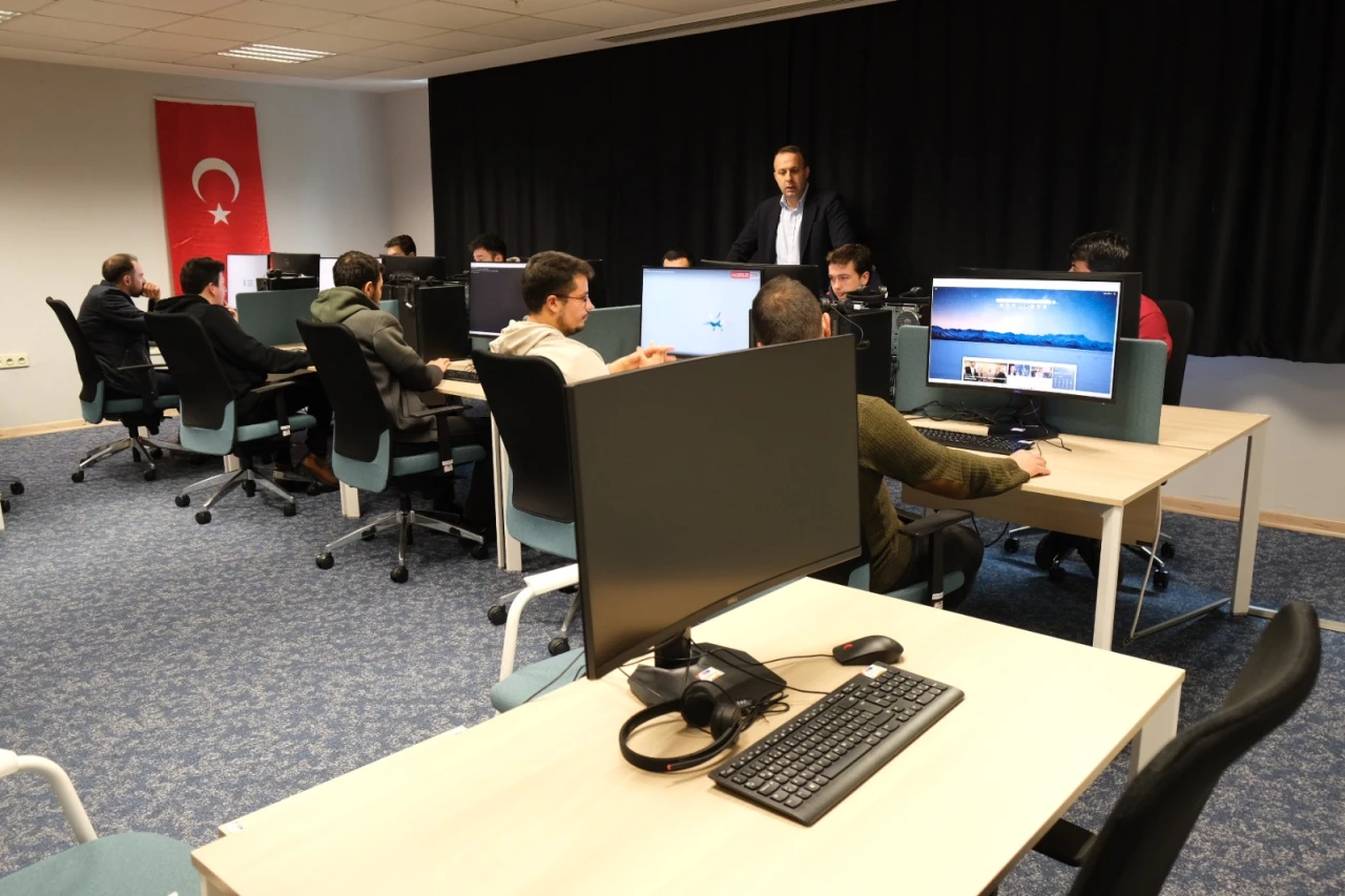 Açıldı! Gençlere dijital mekan