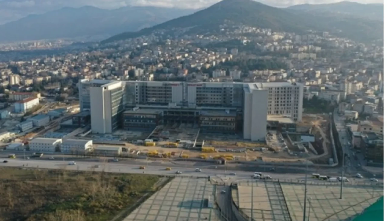 Acemler'deki yeni hastanenin açılışı için zaman verildi