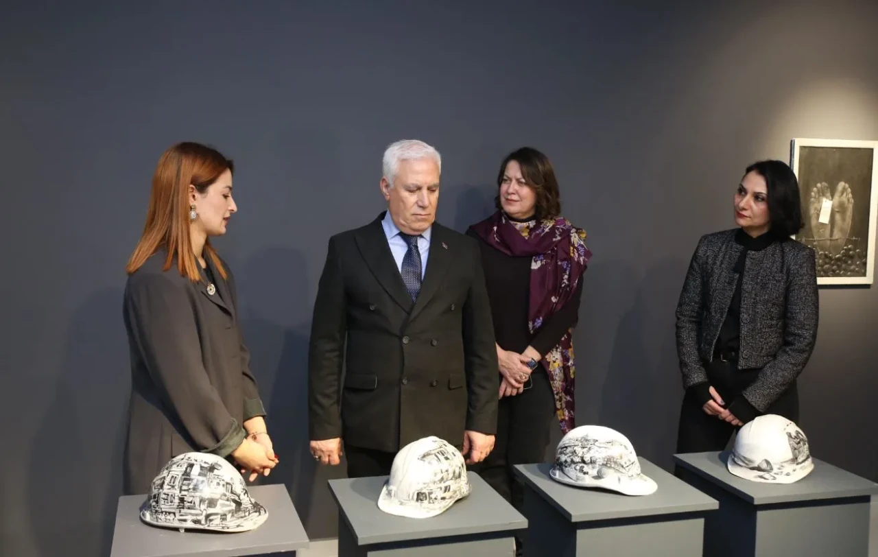 Deprem gerçeğine sergiyle dikkat çekildi