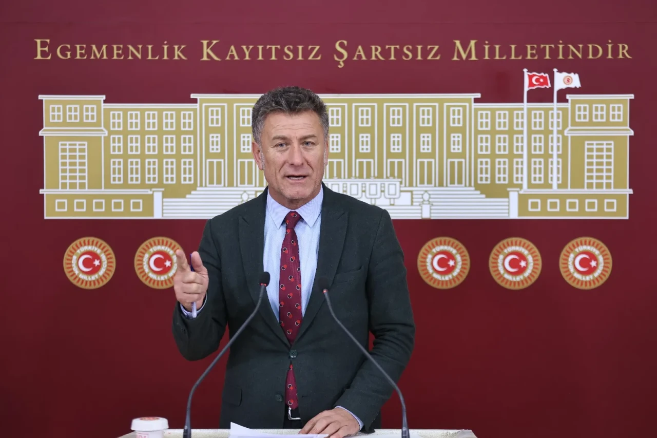 Sarıbal: "Fındık üreticisi tekellere teslim edildi"