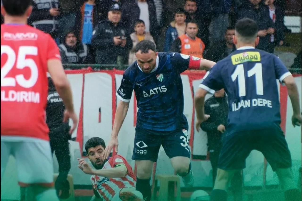 Bursaspor pazar günü şampiyon olabilir!
