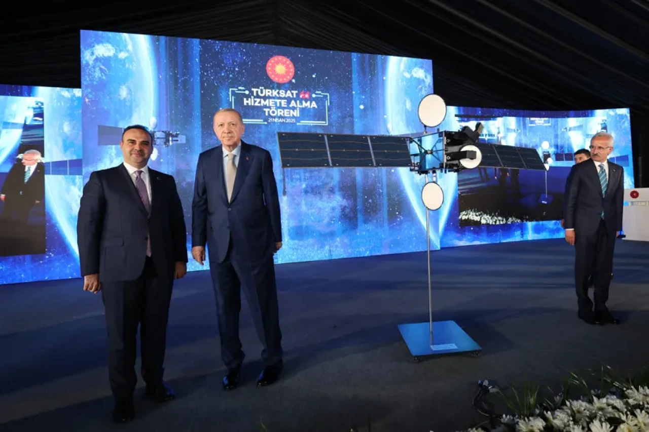 İlk yerli uydusu TÜRKSAT 6A devrede