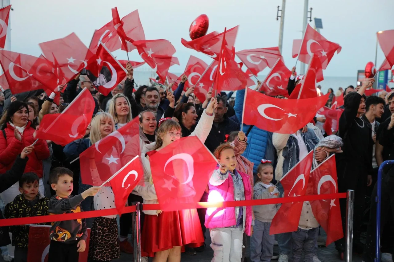 Mudanya'da çocuklar  geleceğe imza attı