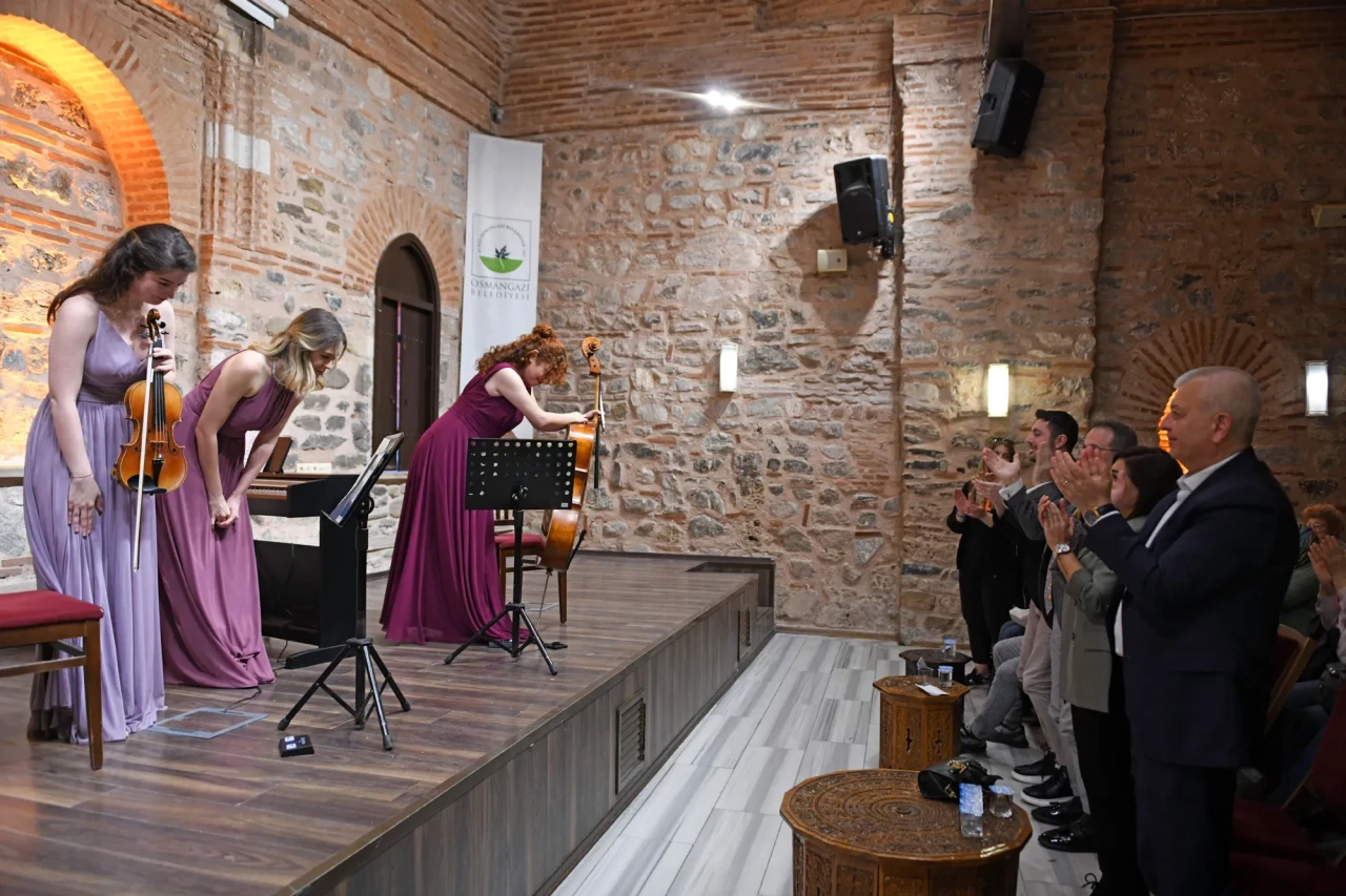 Terra Trio Osmangazi’de sahne aldı