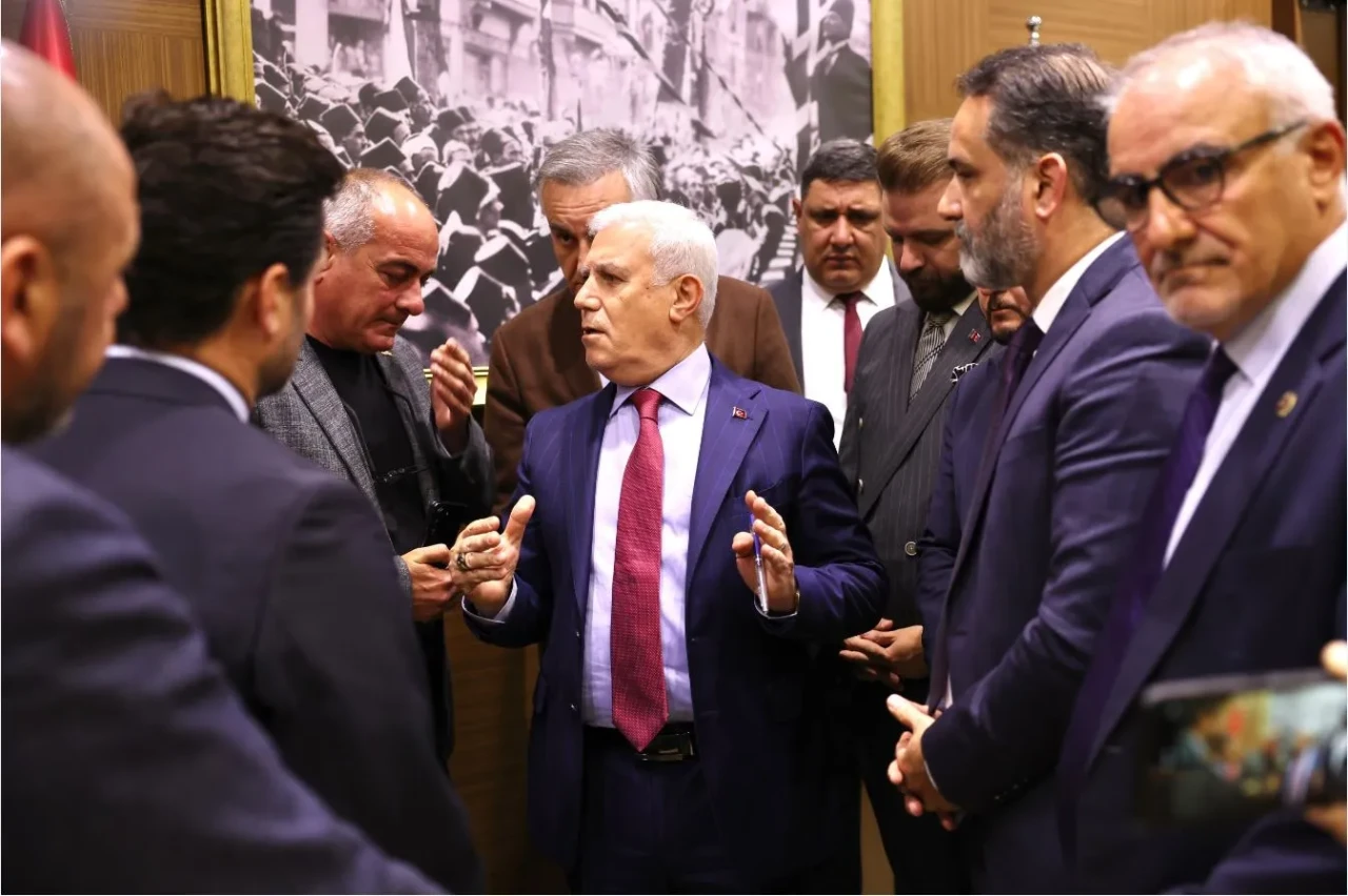 Büyükşehir Meclisi karıştı!