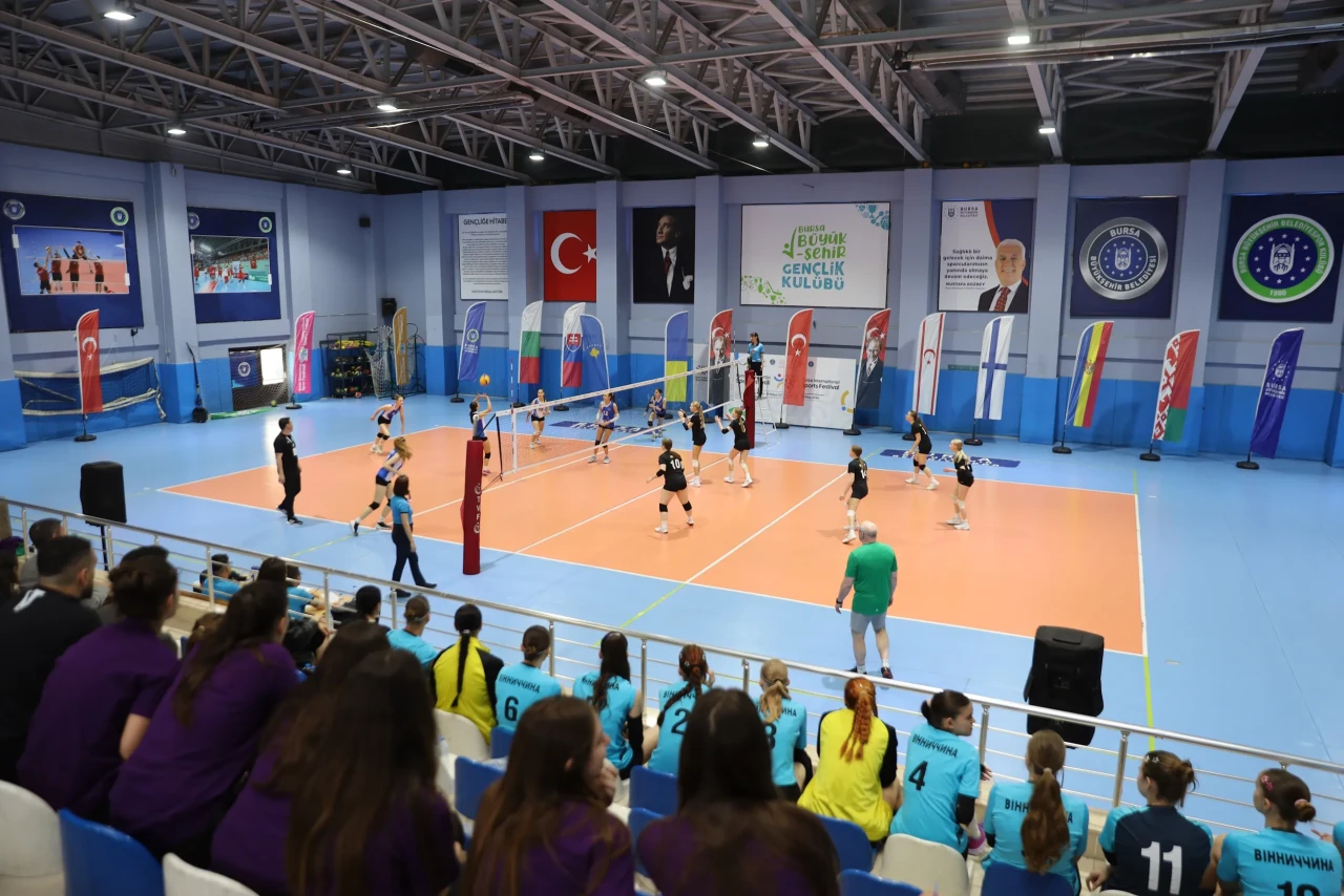 Kardeş şehirler sporda buluştu