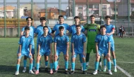 Gemlik Belediyespor'un gençleri namağlup şampiyonluğa koşuyor