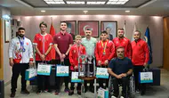 Şampiyonlardan Başkan Yılmaz'a ziyaret