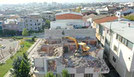 Osmangazi'de kaçak yapılar yıkılıyor