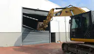 Nilüfer’de 2 kaçak yapı yıkıldı