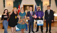 Dans ekiplerinden  Bozbey’e ziyaret