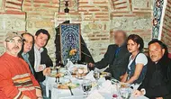 Erkan Aydın'dan usta sanatçıya vefa