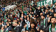 Osmangazi Belediyesi 100 çocuğu stadyuma götürdü