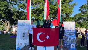 Yıldırımlı yüzücülerden Varna'da 6 madalya