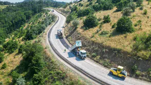 Orhaneli'nin yolları yenileniyor