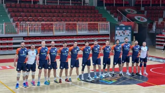 Osmangazi  2. Lig için sahaya çıkıyor