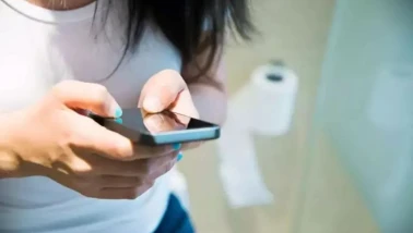 Tuvalete telefonla girenler dikkat... Hemoroid sebebi!