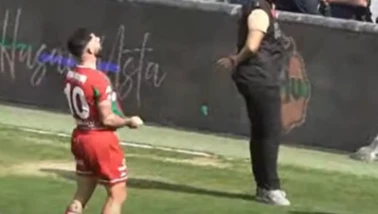 Bursaspor tribünlerini provoke etti!