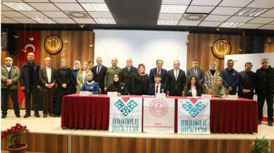 Bozkırın Bilgesi Aytmatov  Bursa'da konuşuldu