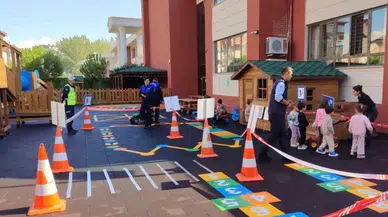 Bursa'da trafik bilinci küçük yaşta başlıyor
