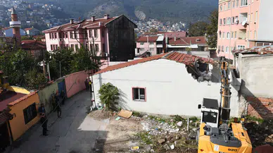 Sit alanındaki kaçak yapı yıkıldı