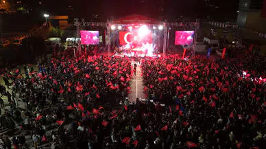 Yıldırım Cumhuriyeti gurur ve coşkuyla kutladı