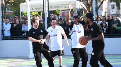 Osmangazi’de basketler Cumhuriyet için atıldı