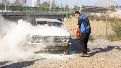 Otobüs şoförlerine yangın söndürme eğitimi