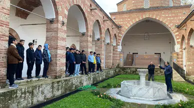 Yıldırım'da gençlerden tarihi yolculuk