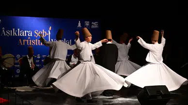 Mevlana'ya Yıldırım vefa