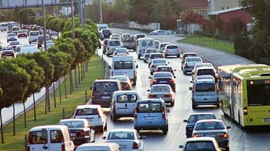 Okullar açıldı trafik çilesi başladı!