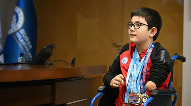 Tek koluyla şampiyonluğa kulaç atıyor