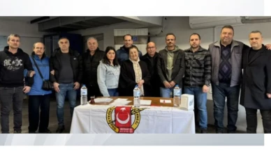 Mudanya Gazeteciler Derneği'nde 18 yıl sonra nöbet değişimi