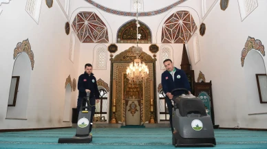 Osmangazi'de camilerde bayram  temizliği yapılıyor