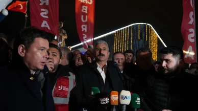CHP Bursa'da İmamoğlu’nun gözaltına alınmasına meydandan tepki gösterdi