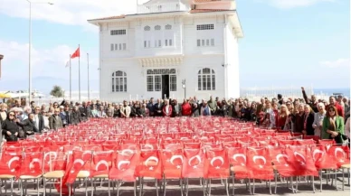 Mudanya'da boş sandalyeler adalet için dizildi
