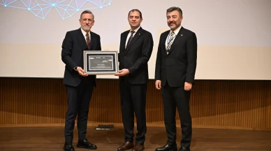 Geleceğin enerji stratejileri Uludağ Enerji Zirvesi'nde görüşülüyor