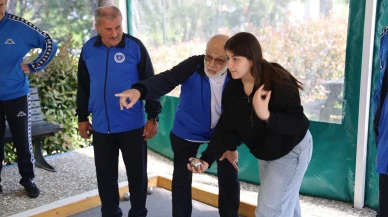Bursa'da huzurevinde bocce buluşması