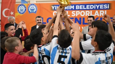 327 bin Yıldırımlı sporla buluştu