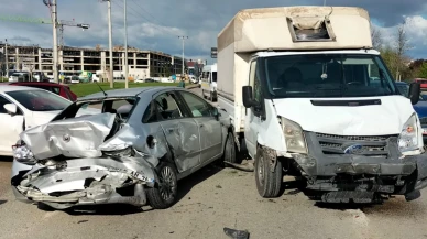 İzmir Yolu'nda zincirleme kaza!