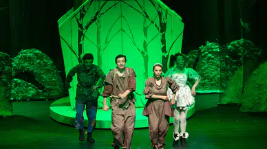 Hansel ve Gretel Bursa'da çocuklarla buluştu
