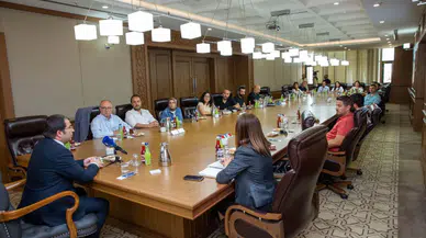 Meslek odalarına ‘Atatürk Spor Salonu’ bilgilendirmesi