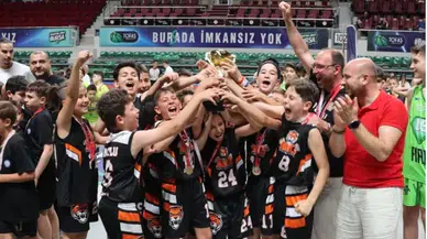 Basketbolda sezon finali Bursa’da tamamlandı