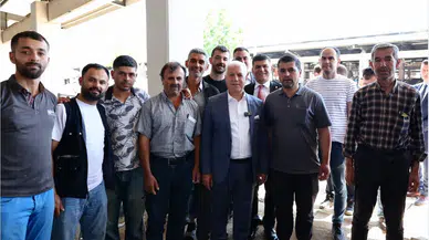 Başkan Bozbey kurban pazarını teftiş etti
