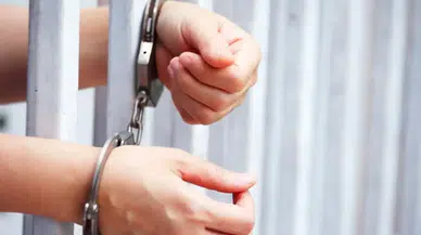 Kırmızı bültenle aranan 9 suçlu yakalandı!