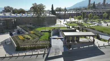 Tarihi Çarşı'ya katlı otopark