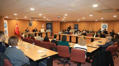 BUÜ’de akademik başarıya teşvik buluşması